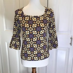 🔥QUICK SALE! 🔥 CHARMING FLOWERY TOP